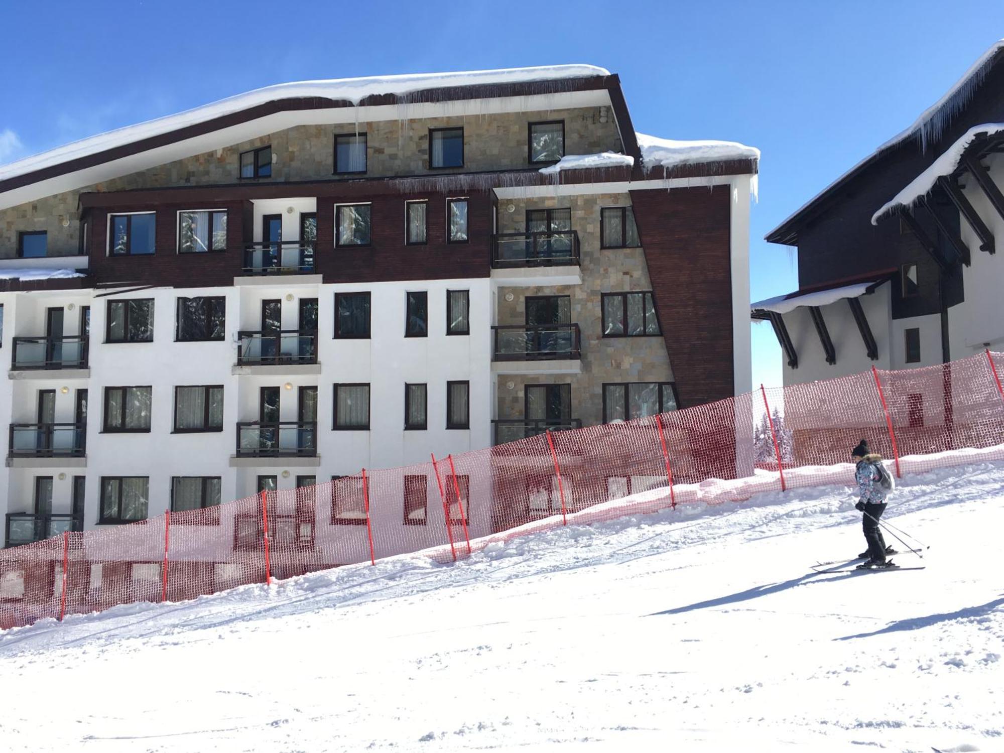 Stenata Huge Ski To Door Apartment Pamporovo Kültér fotó