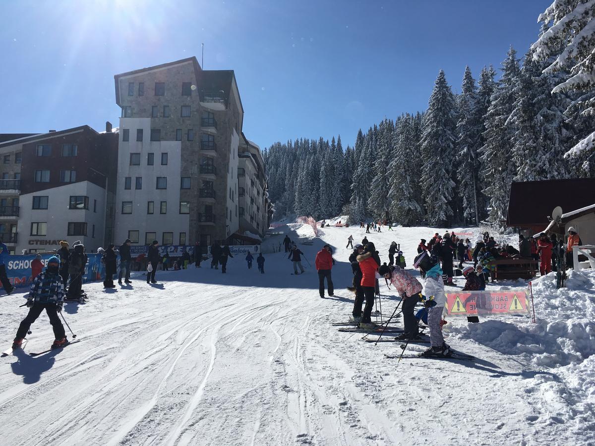 Stenata Huge Ski To Door Apartment Pamporovo Kültér fotó